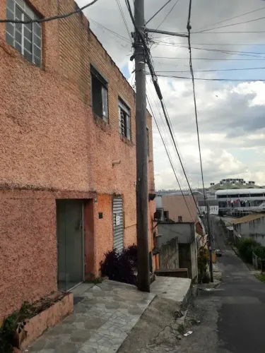 Prédio/Edifício inteiro para venda tem 300 metros quadrados com 14 quartos