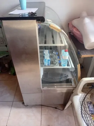 Vendo frizer expositor 