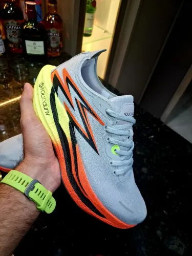 Tênis Corrida Com Placa Carbono importado N 41 Brasil