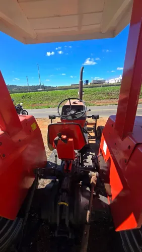 Trator Massey Ferguson 290 4x2