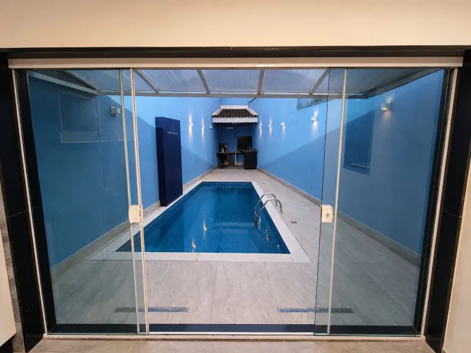 Sobrado com piscina