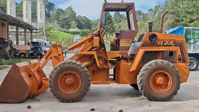 Pá Carregadeira Case W20E Turbo