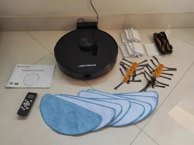 Aspirador robô Liectrux XR500