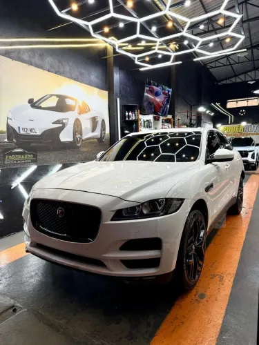 Jaguar F-Pace 2.0 Prestige 250cv Aut. 2018