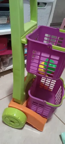 Carrinho infantil de compras