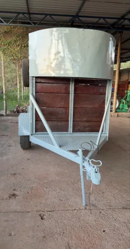Carretinha de Cavalo Trailer Reboque 