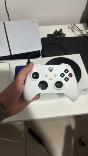 XBOX SÉRIES S + CONTROLE COM BATERIA + HD 1T