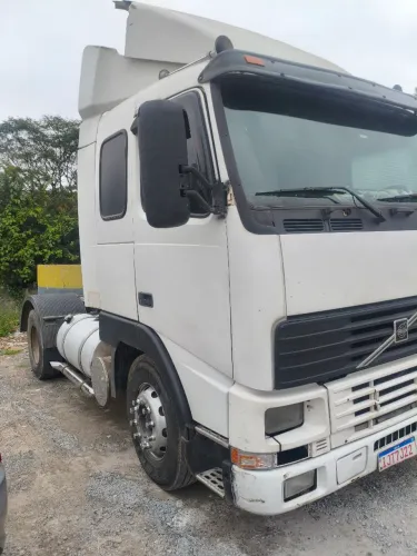 FH 12 ano 2001 aceito troca