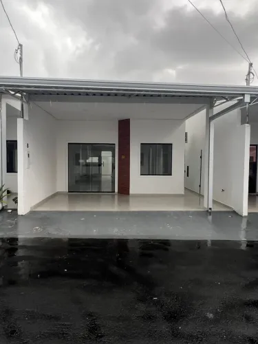 Casa para locação no parque 10 próximo a rotatória do mindu.