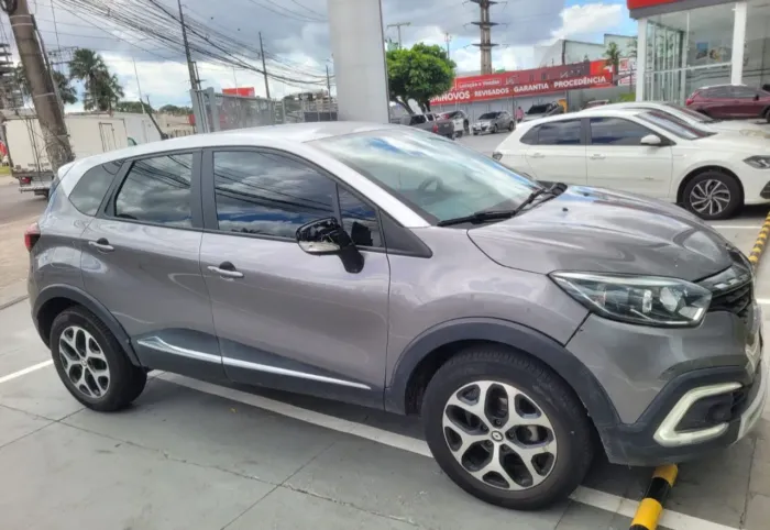 Renault Captur Intense 1.3 TB 16V Flex 5P AUT 2022