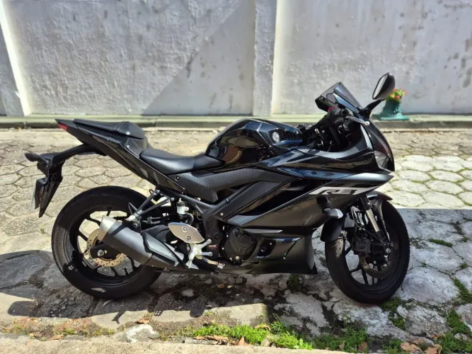 Yamaha YZF-R3 ABS 2024/2025 - Preta