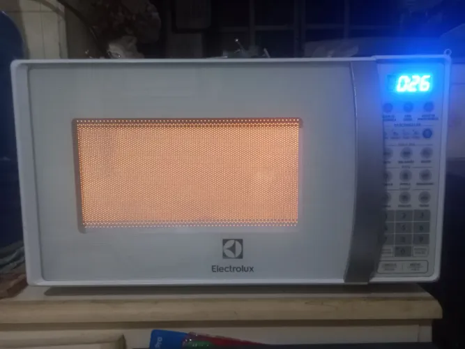 Microondas Electrolux 20 litros
