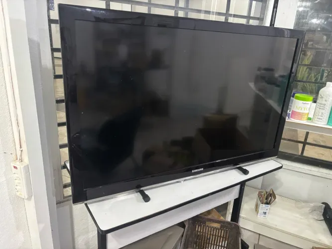 TV Samsung 52 Polegadas Full HD - Funcionando Perfeitamente Nao é smart