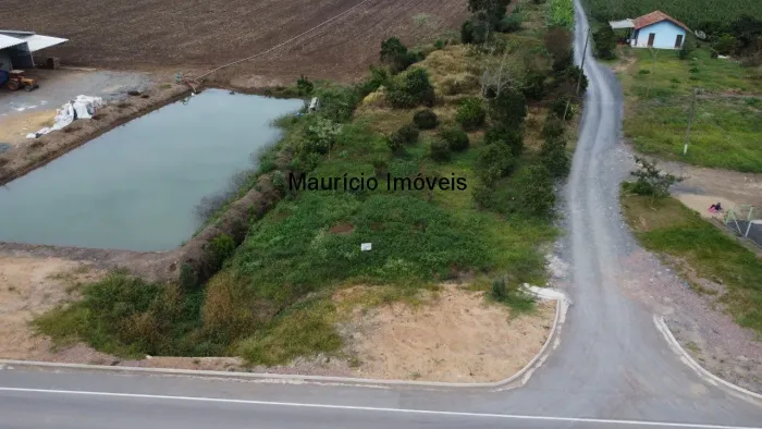 Terreno comercial com 1.955,00 m², Lageado Águas Negras, beira da Rodovia SC 281, Ituporan