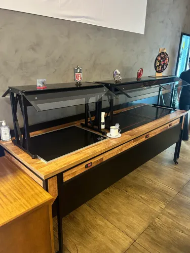 Vendo Buffet Merff indução !
