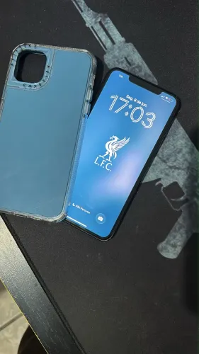 iphone 11 pro max.