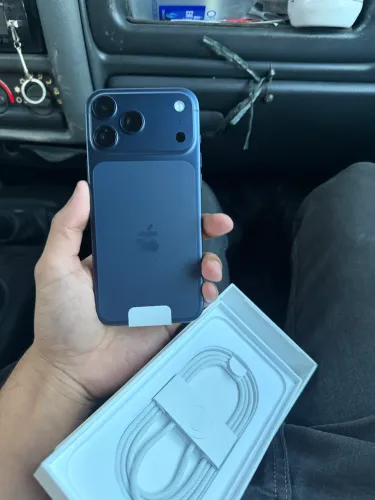 iPhone 17 pro max 256gb Novo!! Apenas 2 dias de uso
