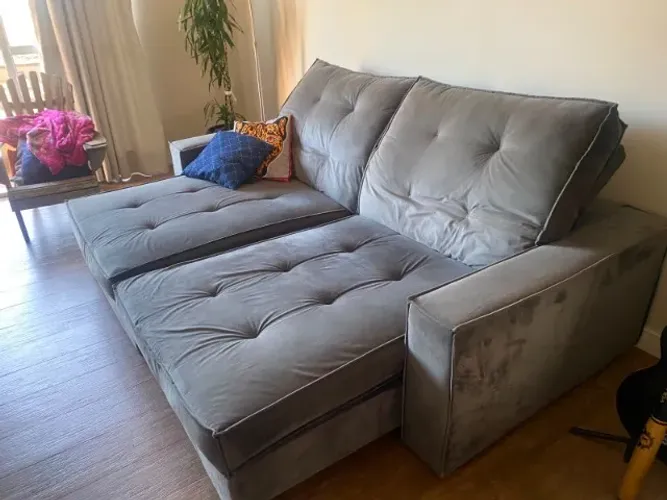 sofá retrátil