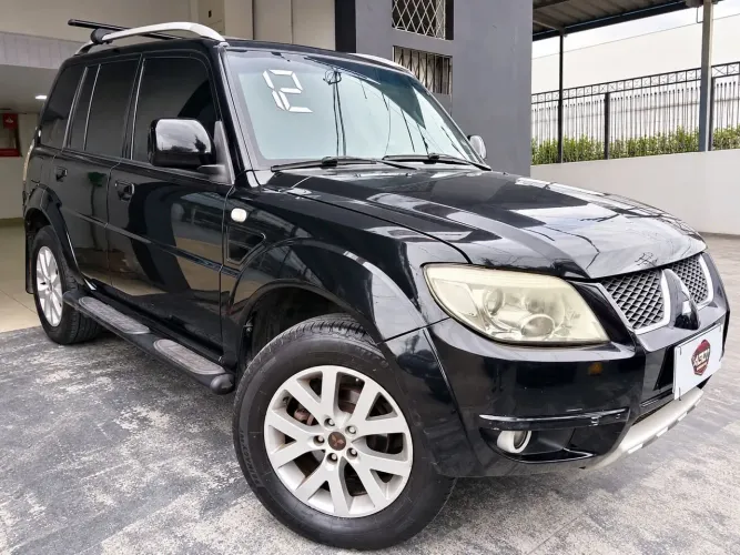 Mitsubishi Pajero TR4 2.0 Flex 16V 4X2 Mec. 2012