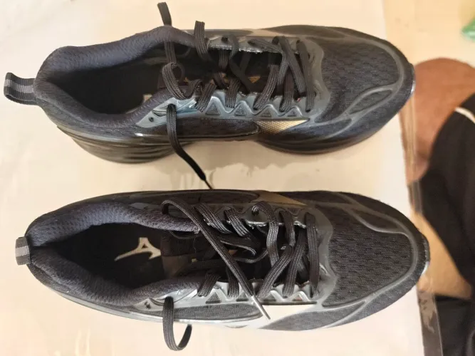 TÊNIS MIZUNO SPACE 5 PRETO FEMININO NÃO USADO 