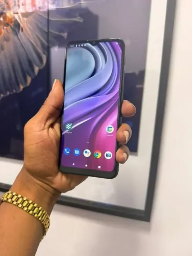 Celular Motorola Moto G20 com Biometria Digital