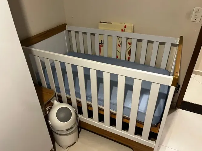 Quarto bêbê - Berço/Cômoda/Colchão