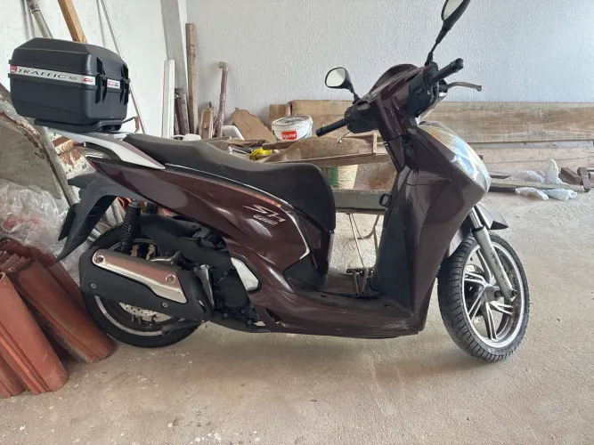 Oportunidade Scooter Shi300 Honda