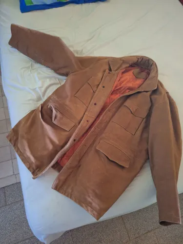 Couro Natural de casaco da marca Alan Delon pra usar na gringa. Para homens diferenciados!
