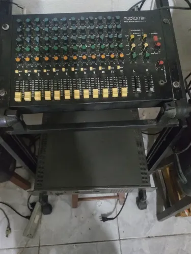  potência  rack e caixas.