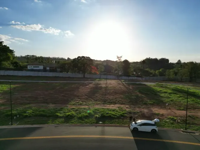 Lote/Terreno para venda possui 683 metros quadrados em Parque das Bandeiras - Indaiatuba -