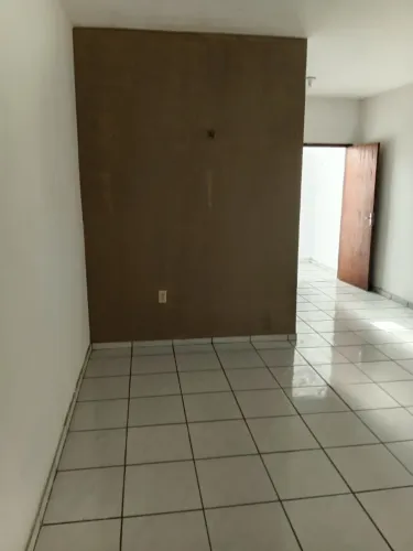 Apartamento próximo Avenida H. Conjunto Ceará