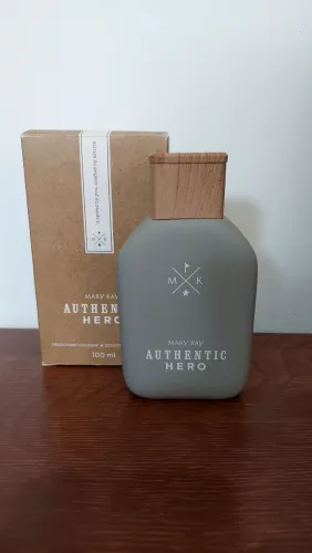 Perfume Authentic Hero