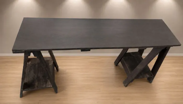 Mesa Cavalete = C 1,50 m x L 36 cm x A 73cm
