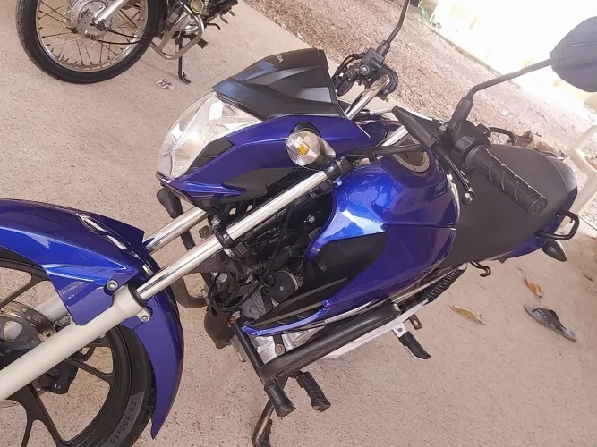 Moro semi nova