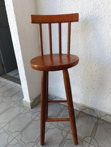 Banqueta de Madeira 