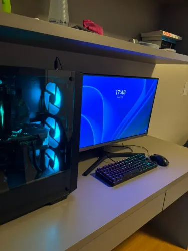 PC - I5 12600KF, RX 6900XT, 32 GB DDR4, 1TB SSD NVME