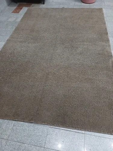 Tapete felpudo cinza escuro