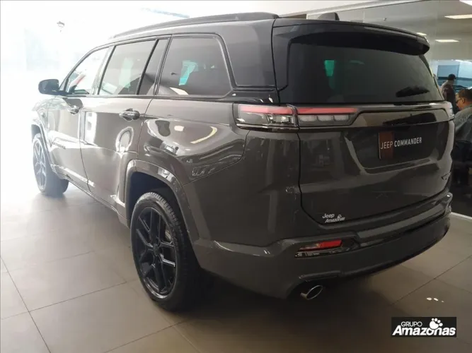 Jeep Commander Black Hurricane 2.0 4x4 TB Flex Aut. 2027