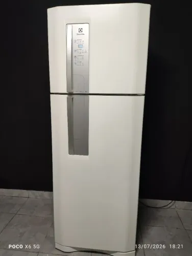 460 litros geladeira muito conservada 