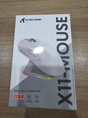 Mouse Attack Shark X-11 Mouse 2.4G + Bluetooth + Fio com base