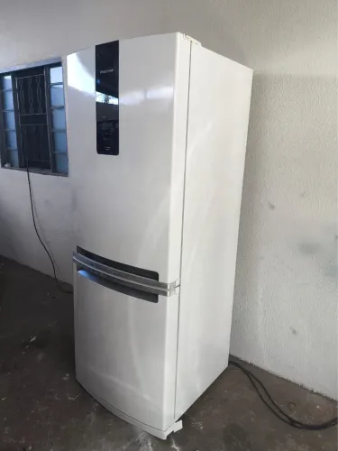 Geladeira brastemp inversa frost free