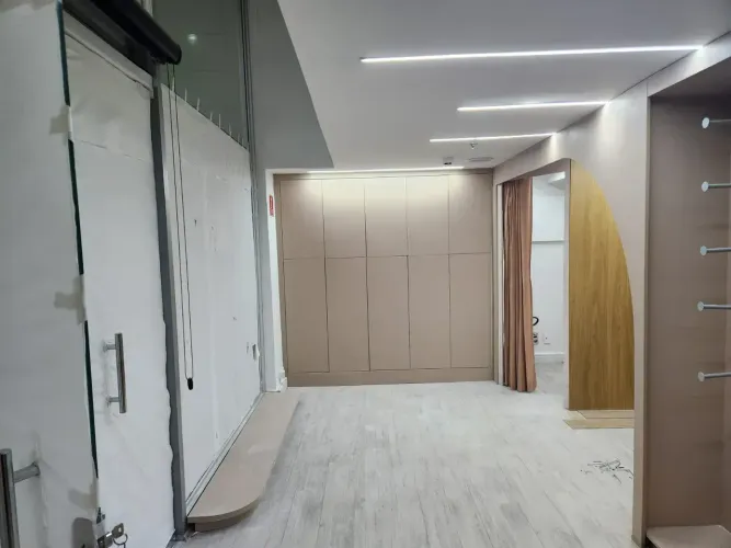 Centro comercial para aluguel e venda com 50 metros quadrados em Higienópolis - São Paulo