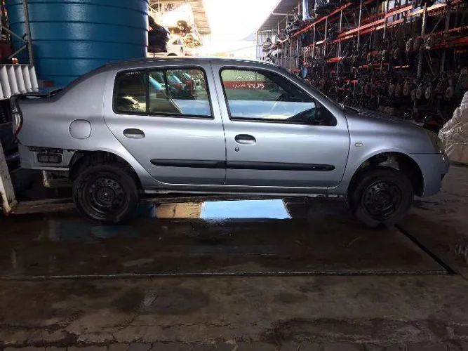 Peças usadas Renault Clio 2005 2006 1.6 16v 110cv flex câmbio manual