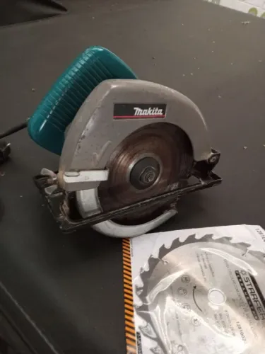 Serra circular Makita
