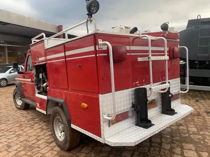 MARRUA AM200 /2011 com KIT MICRO PUMPER AGUÁ