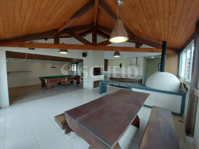 Cobertura Duplex à Venda no Morumbi, 500m², 4 quartos, 3 suítes, 4 vagas, churrasqueira e