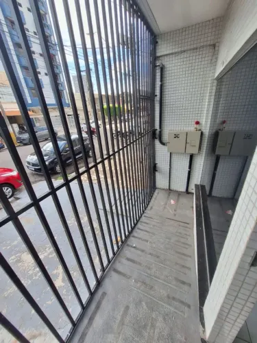 Excelente Prédio Comercial na Trav. Das Merces