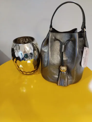 Bolsa em Couro Legítimo