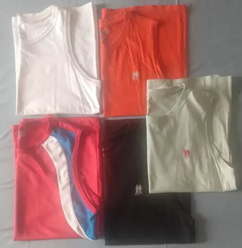 Kit de Camisetas Masculinas sem manga