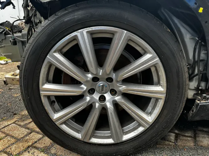 Jogo roda volvo xc90 D5 2019 275/45 R20